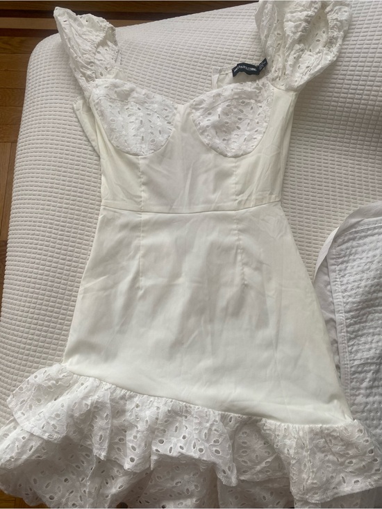 PrettyLittleThing Dresses & Skirts - Alice McCall White Eyelet Ruffle Mini Dress with Sweetheart Bodice